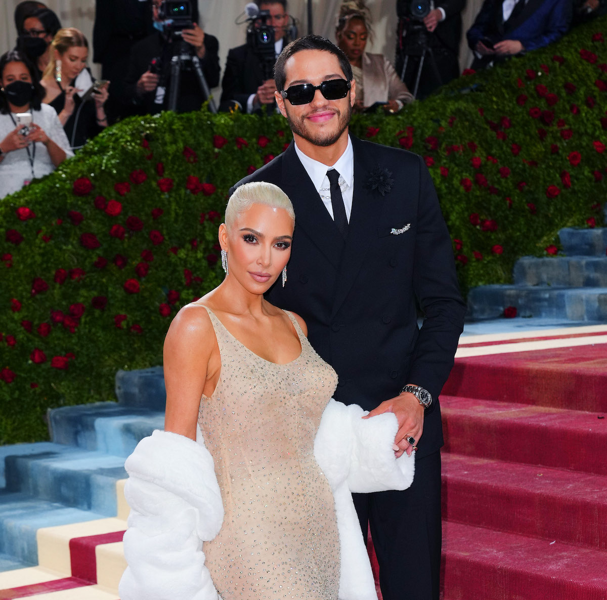 Kim Kardashian and Pete Davidson pose together at the 2022 Met Gala.