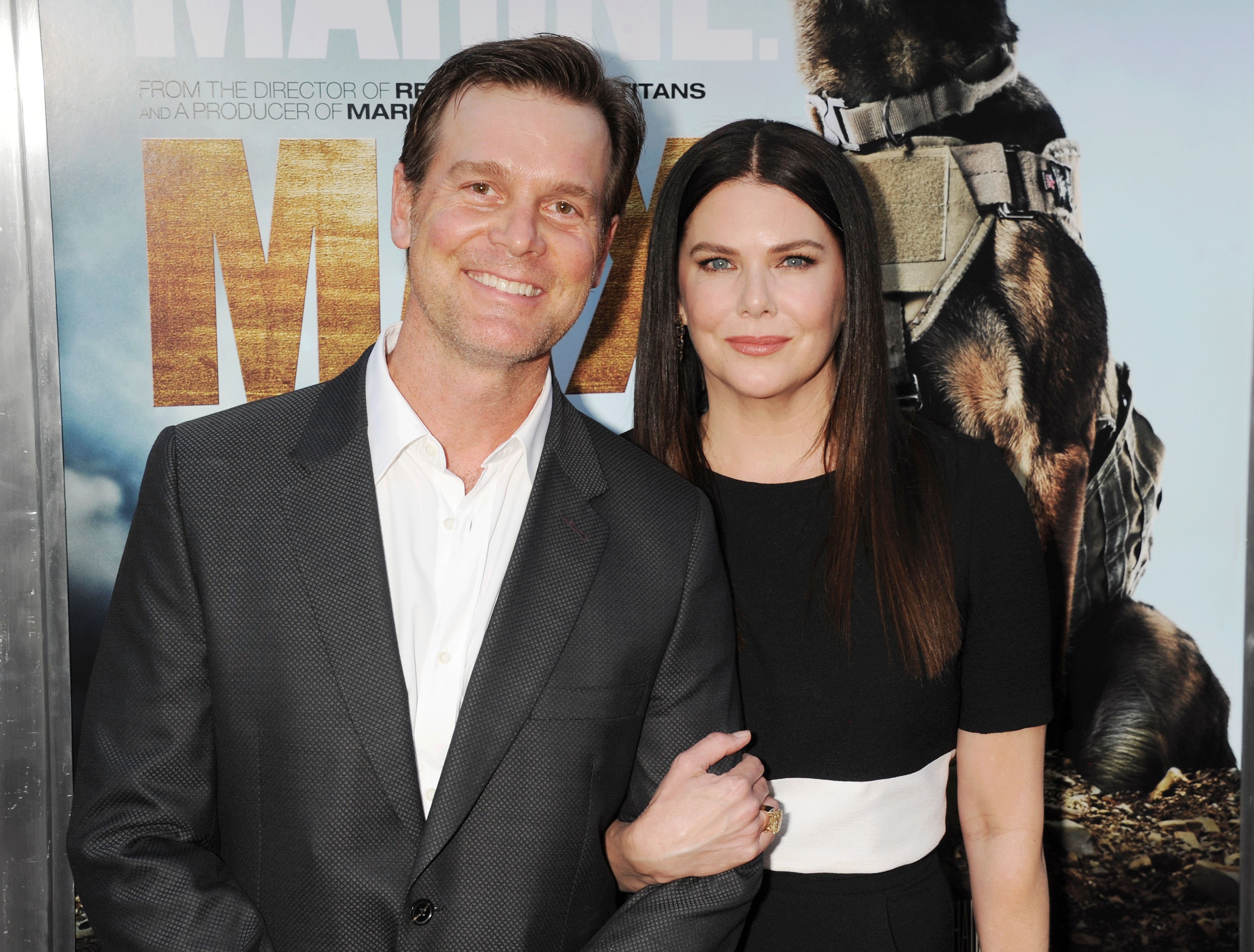 Peter Krause and Lauren Graham attend the premiere of 'MAX'