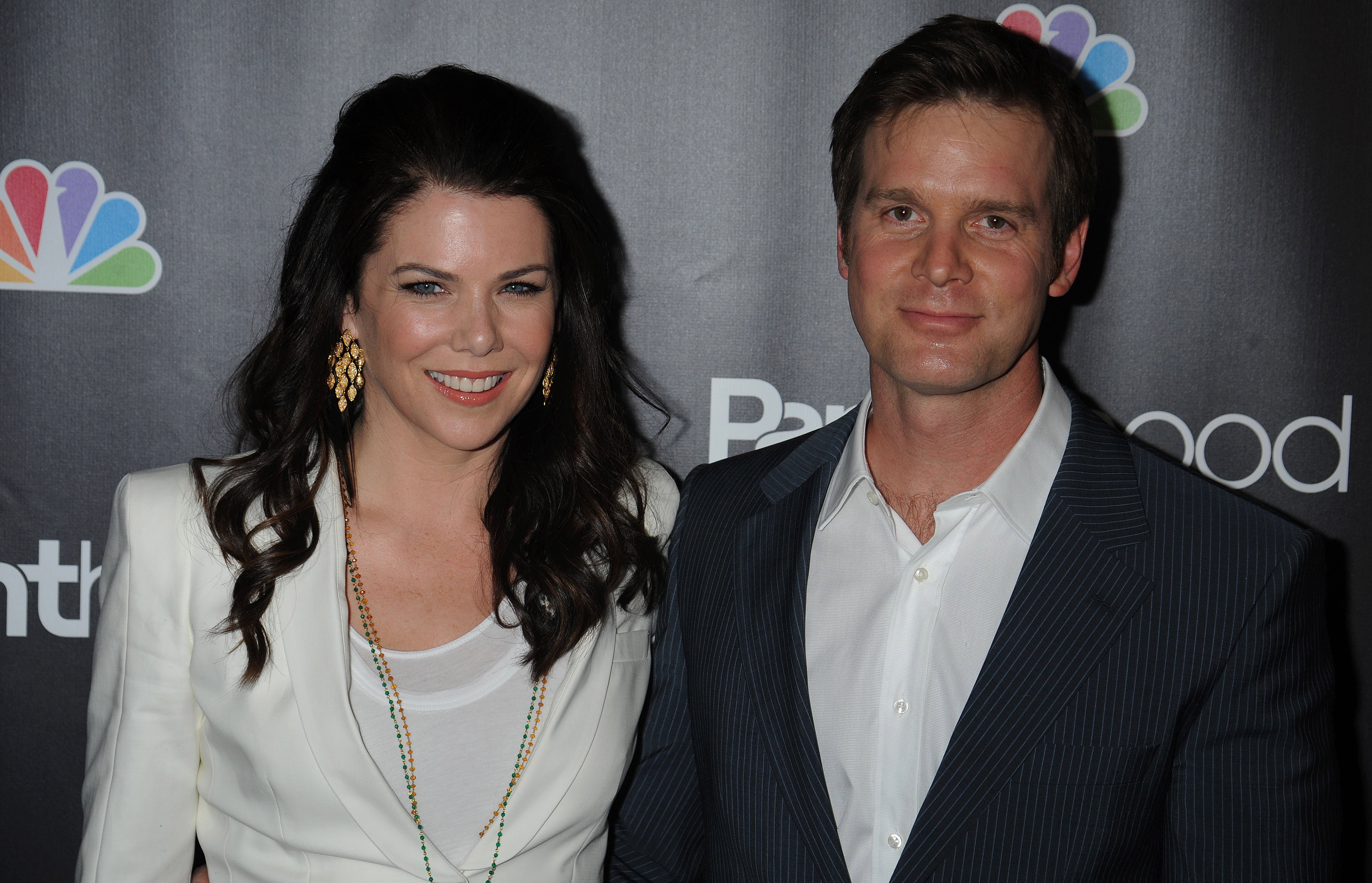 Lauren Graham and Peter Krause attend the Los Angeles premiere of "Parenthood" at Directors Guild Theatre on February 22, 2010