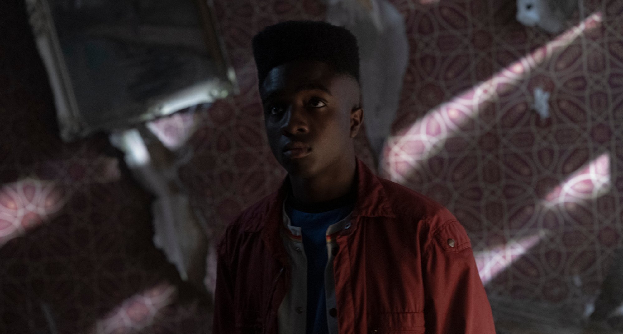 Lucas Sinclair in Creel House in 'Stranger Things' Season 4