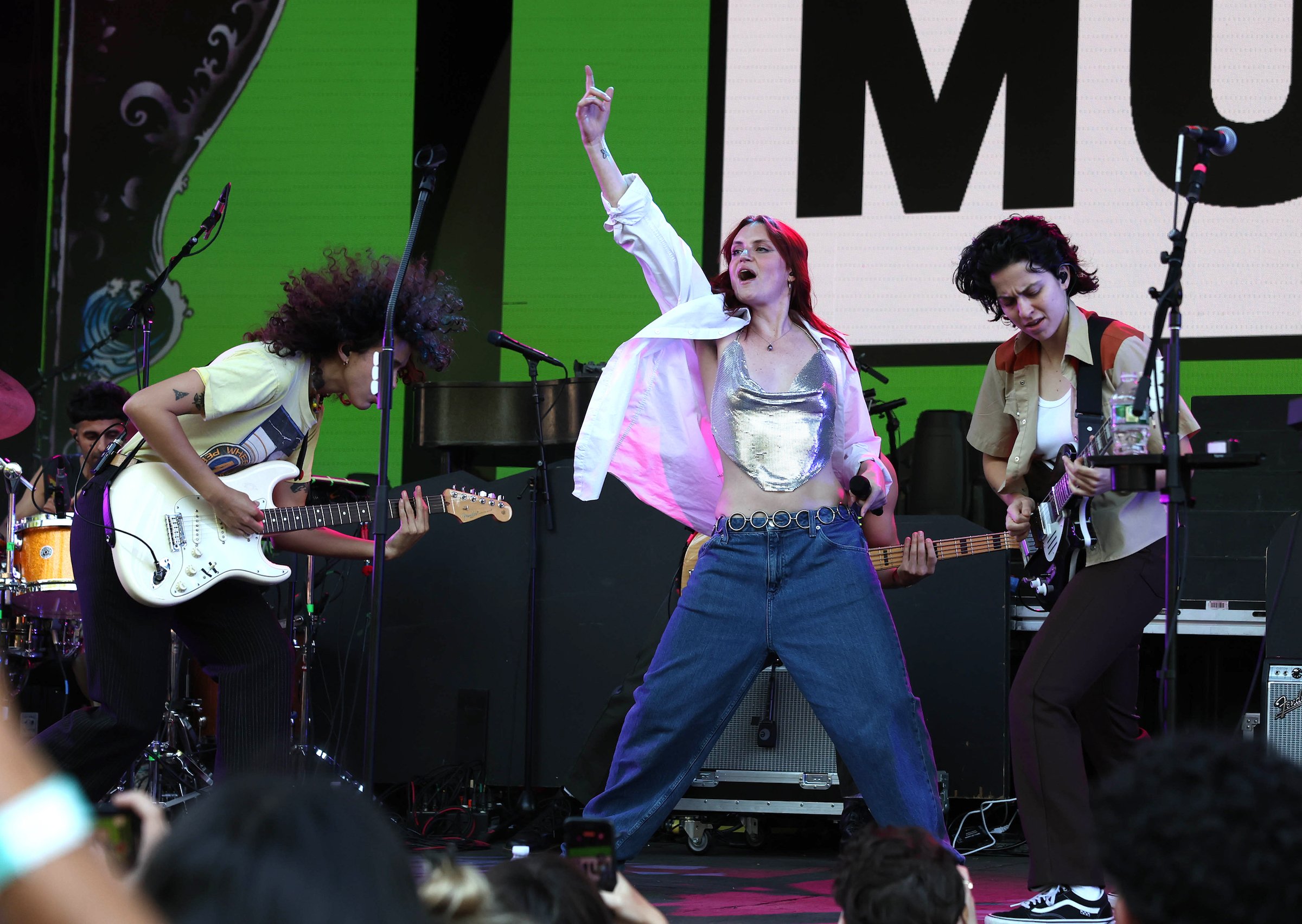 Naomi McPherson, Katie Gavin and Josette Maskin of the band MUNA