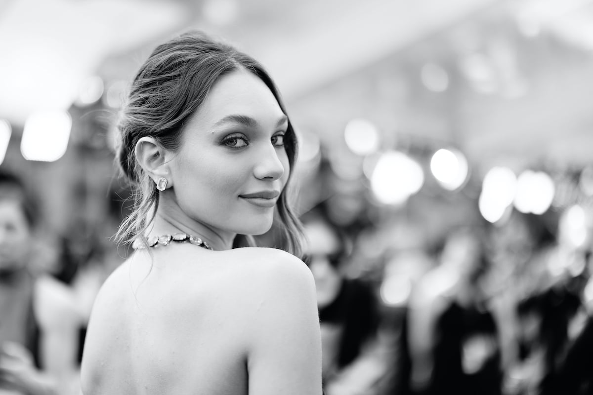Dance Moms alum Maddie Ziegler looks over her shoulder at the Oscars