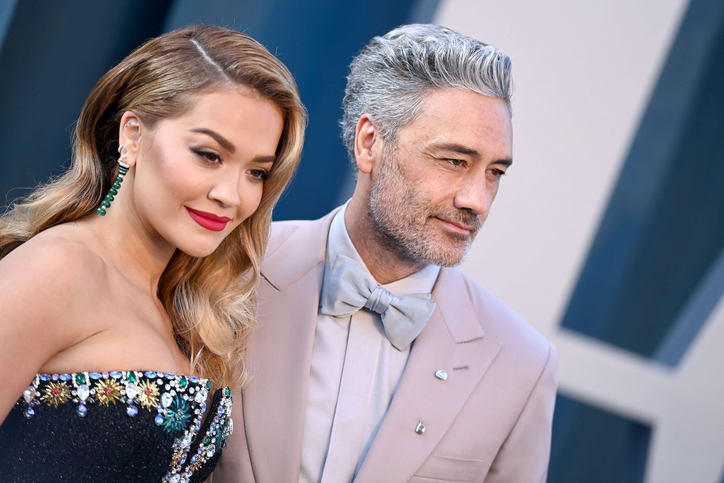 Rita Ora and Taika Waititi posing for a photo together