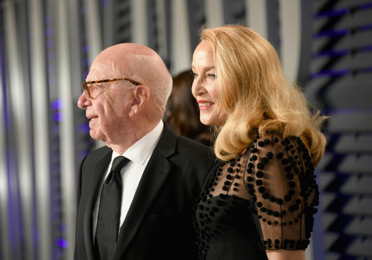 Rupert Murdoch and Jerry Hall dressed up and smiling at an event together