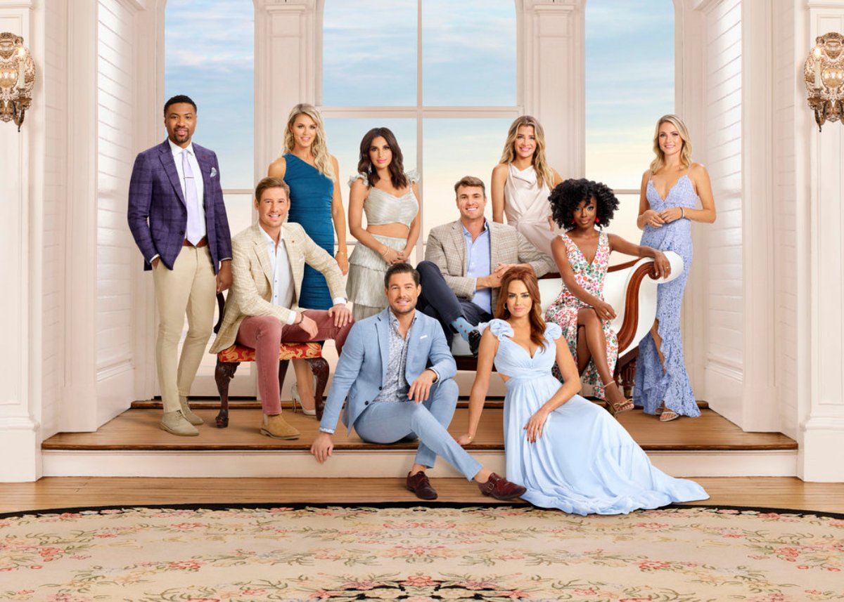 Southern Charm Season 8 cast Chleb Ravenell, Austen Kroll, Olivia Flowers, Leva Bonaparte, Craig Conover, Shep Rose, Kathryn Calhoun Dennis, Naomi Olindo, Venita Aspen, Taylor Ann Green