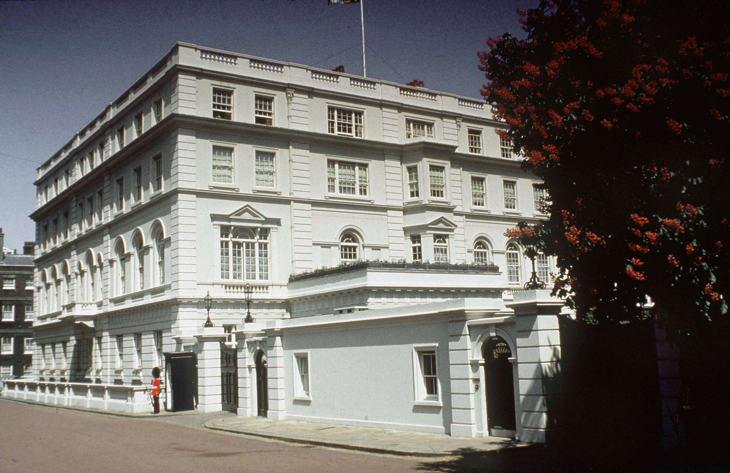 View of Clarence House from the street