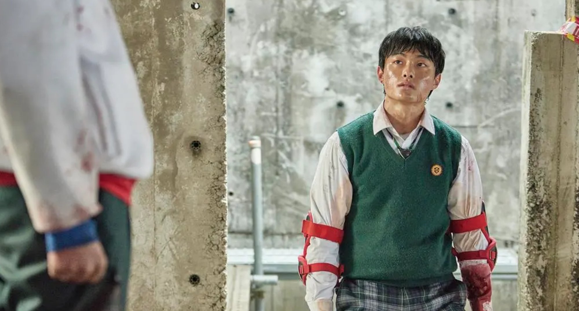Yoon Chan-young as Cheong-san in 'All of Us Are Dead' in relation to Season 2 wearing school uniform.
