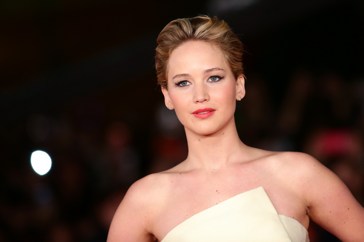 Jennifer Lawrence Lived In a Modest Townhouse Before Buying Jessica Simpson’s House for $7 Million