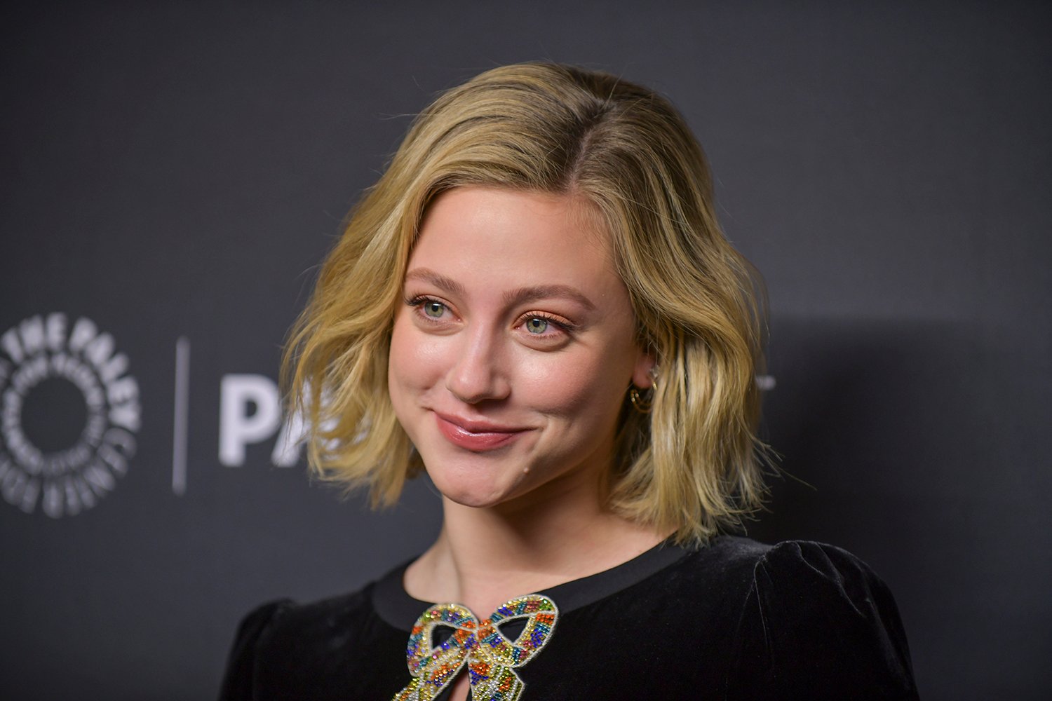 Riverdale star Lili Reinhart, who spoke about Betty, Archie, and Agent Drake in a recent interview.