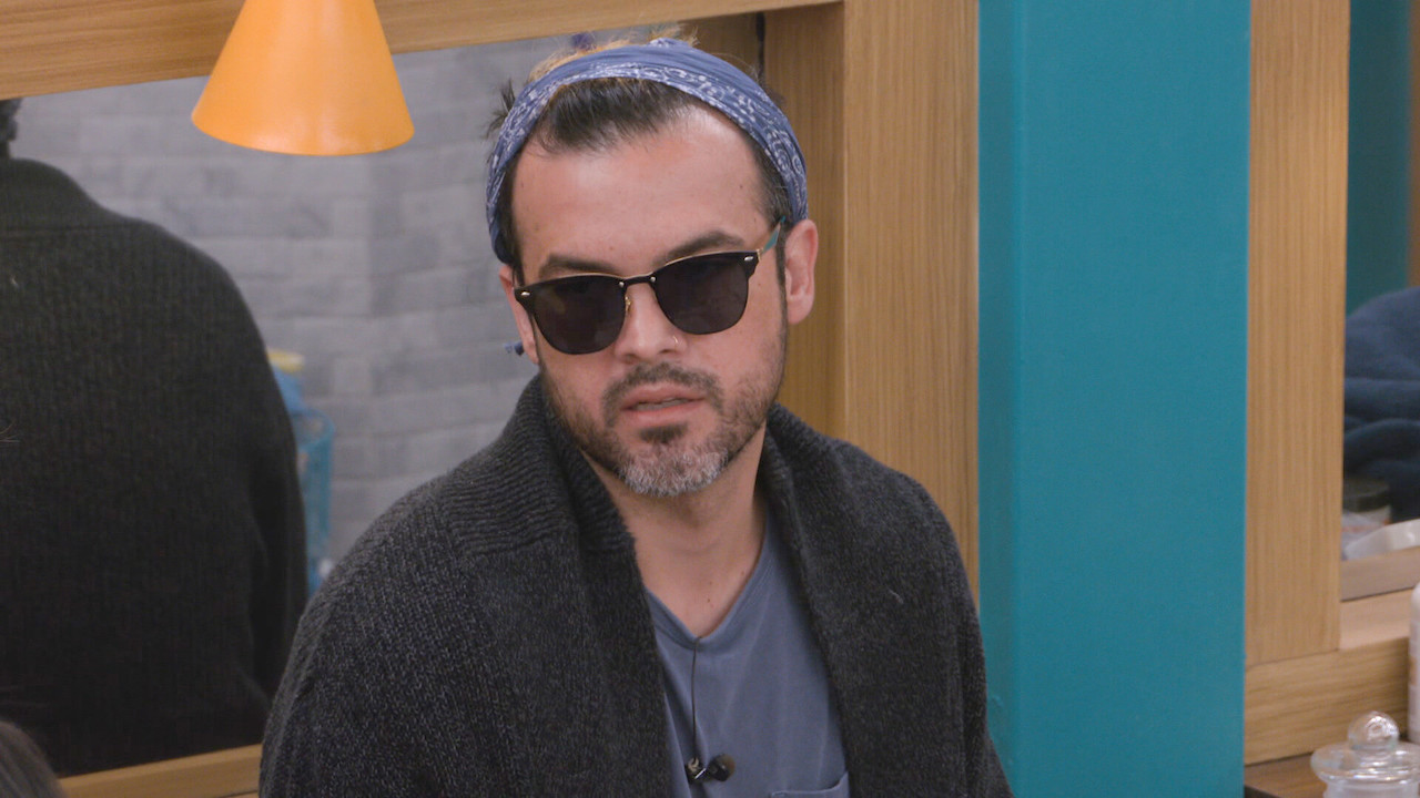Daniel Durston wears sunglasses while talking on 'Big Brother 24'.