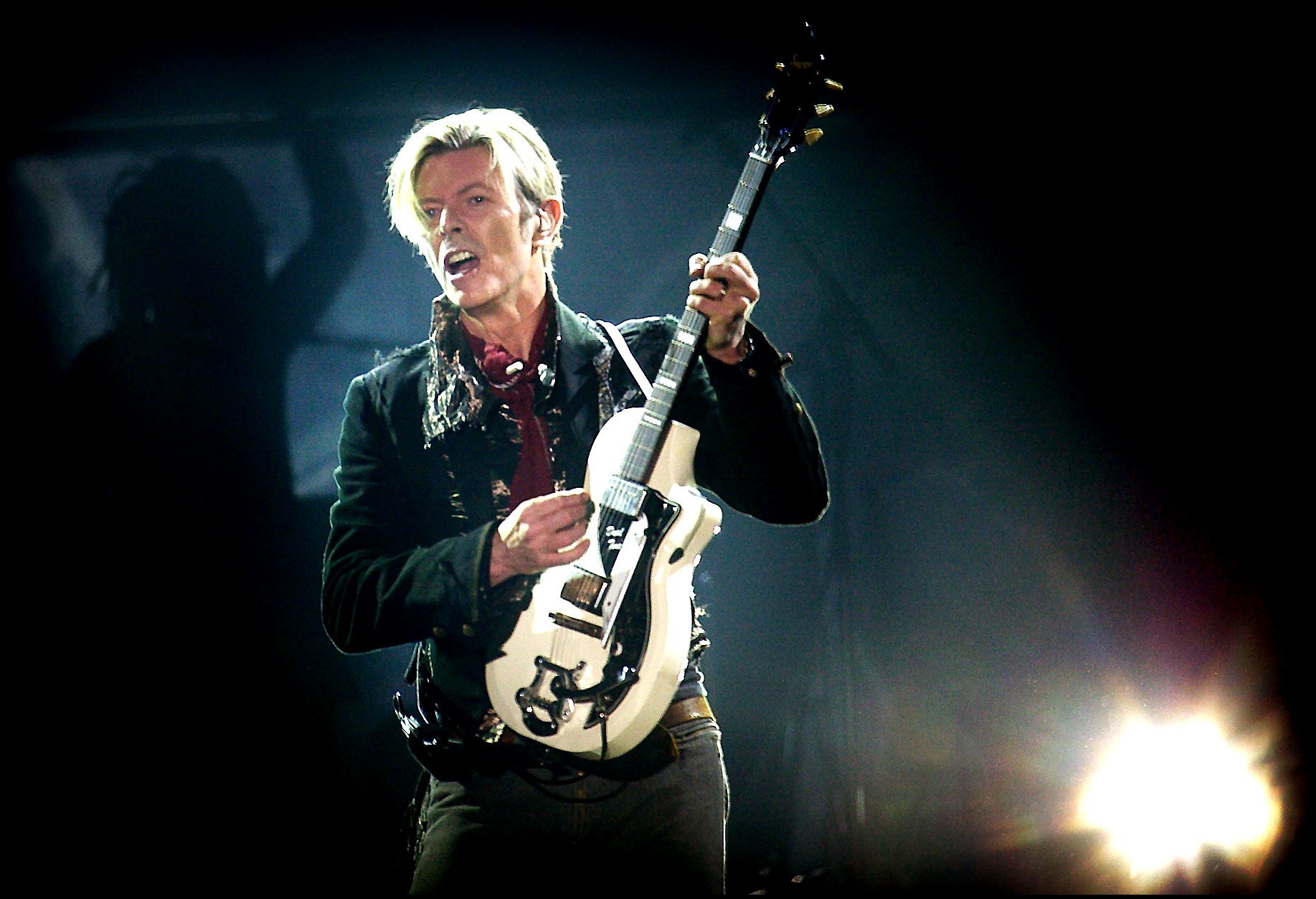 David Bowie performs on stage as at the Forum in Copenhagen in 2003