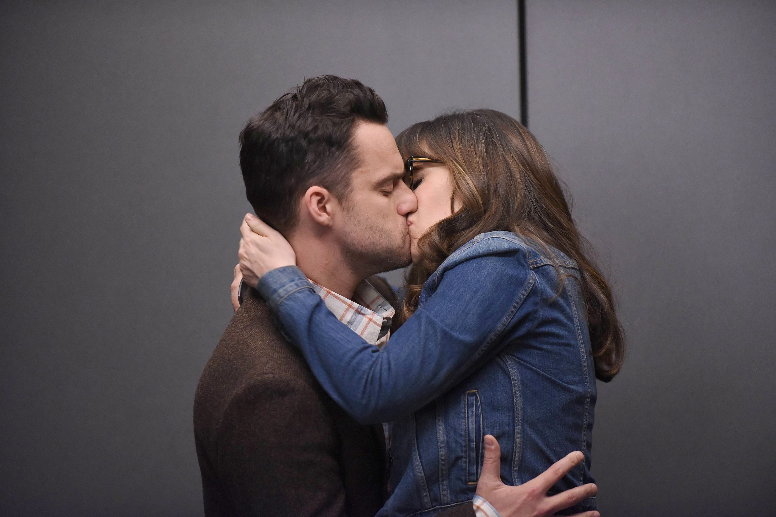 Jake Johnson and Zooey Deschanel as Nick and Jess in 'New Girl'