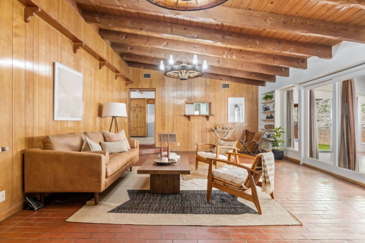 Interior shot of Johnny Cash's ojai valley home