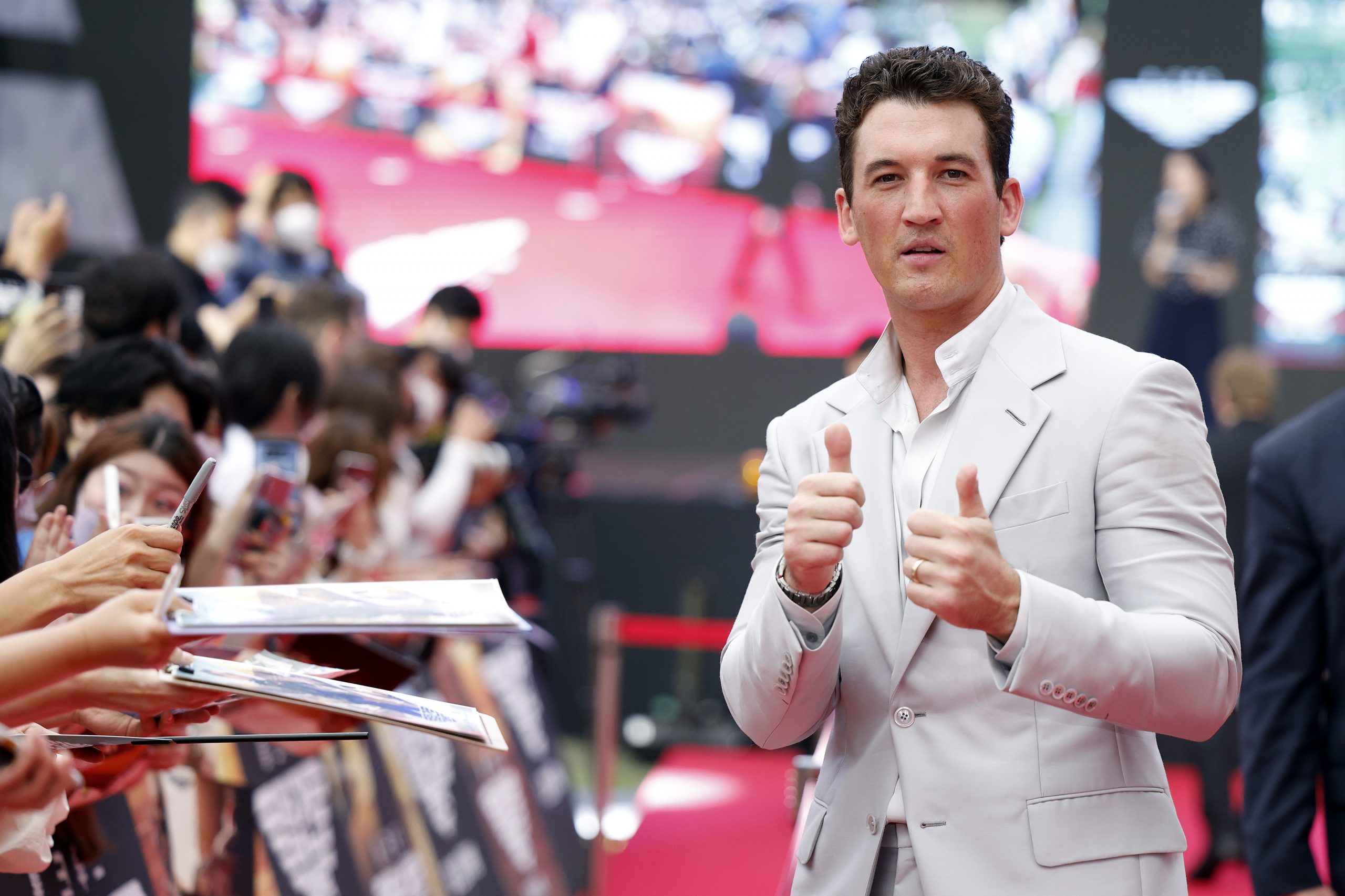 Miles Teller attends the Korea Red Carpet for Top Gun: Maverick