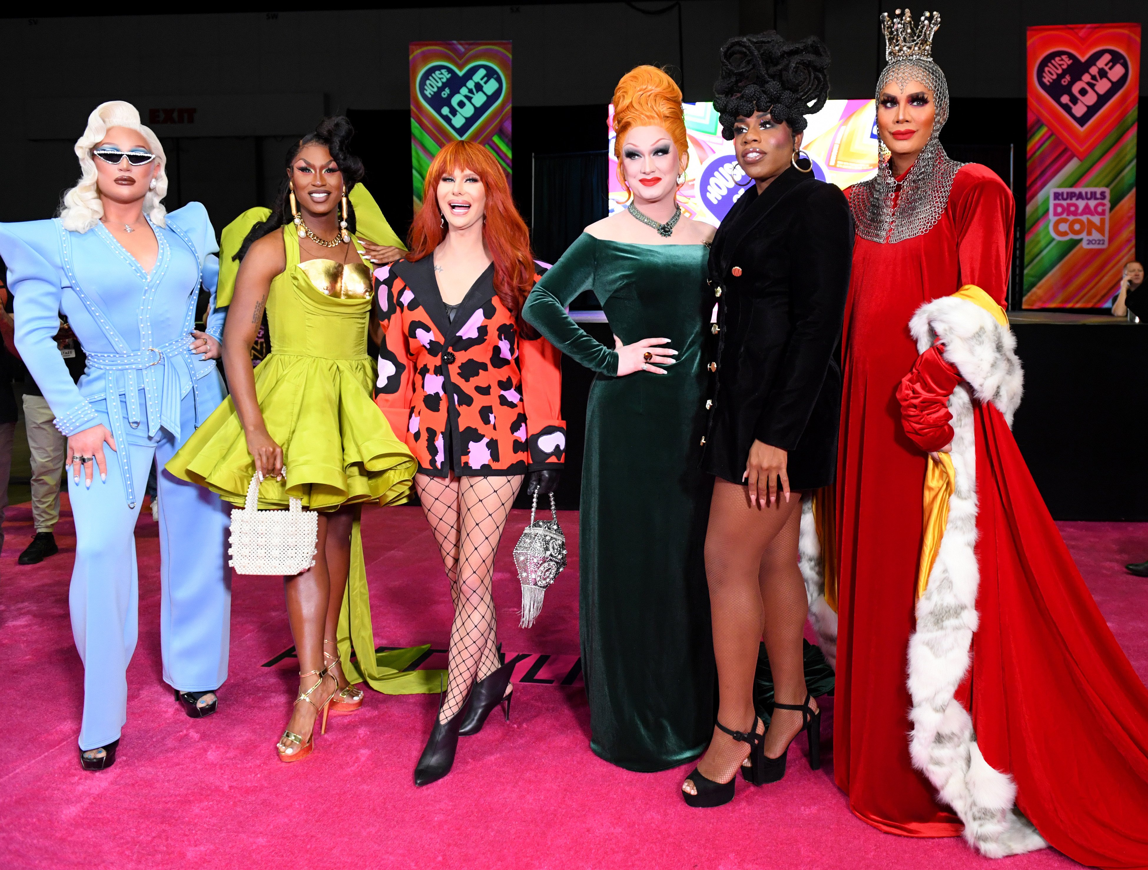 Cast members The Vivienne, Shea Couleé, Trinity The Tuck, Jinkx Monsoon, Monét X Change, and Raja of 'RuPaul's Drag Race: All-Stars 7'