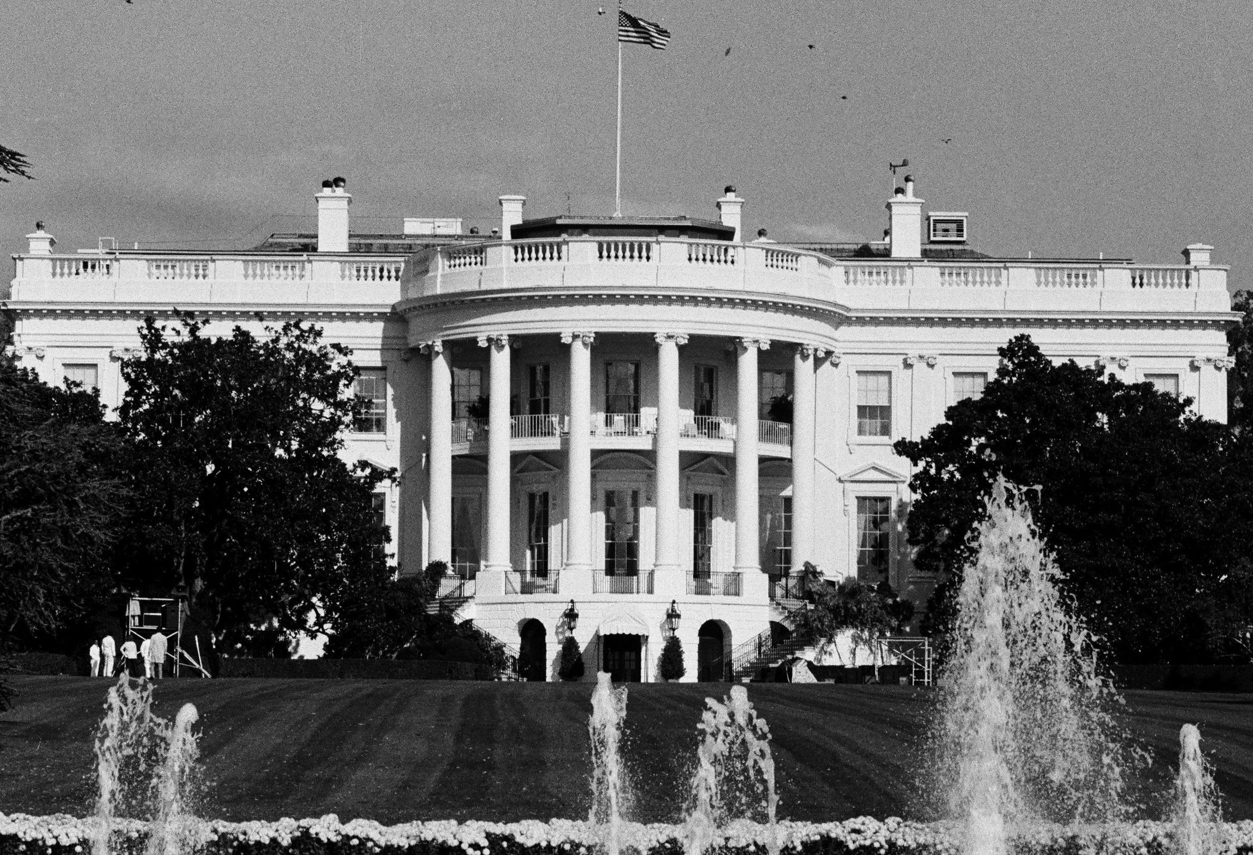 Fountains in front of the White House