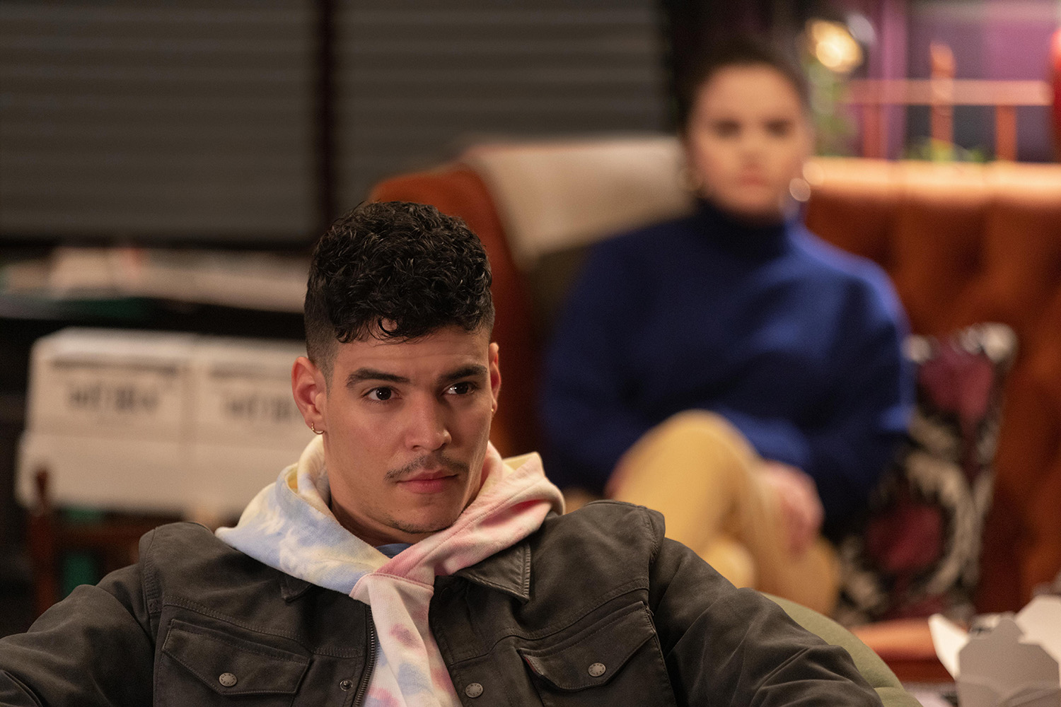 Aaron Dominguez as Oscar and Selena Gomez as Mabel in Only Murders in the Building Season 1.