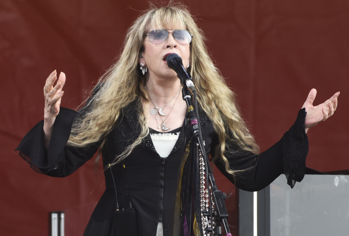 Stevie Nicks performing