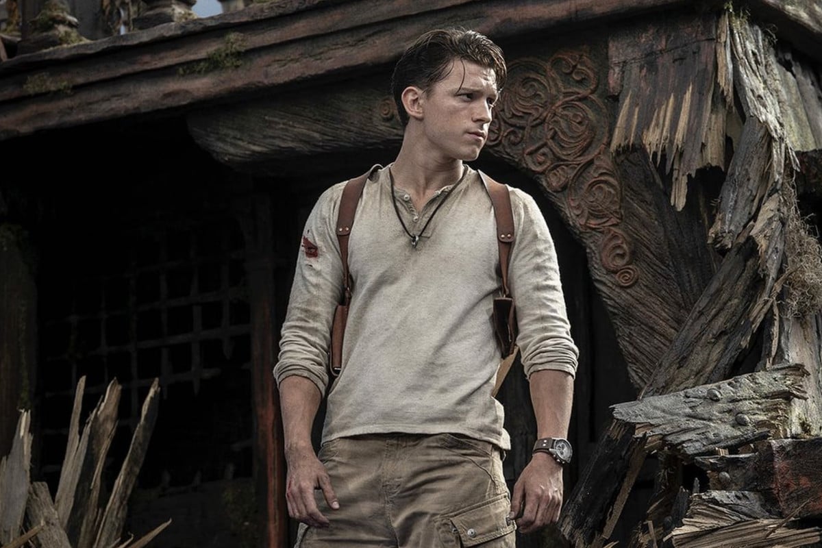 Tom Holland was the actor chosen to play Nathan Drake in the Uncharted movie. In this image from the film, he