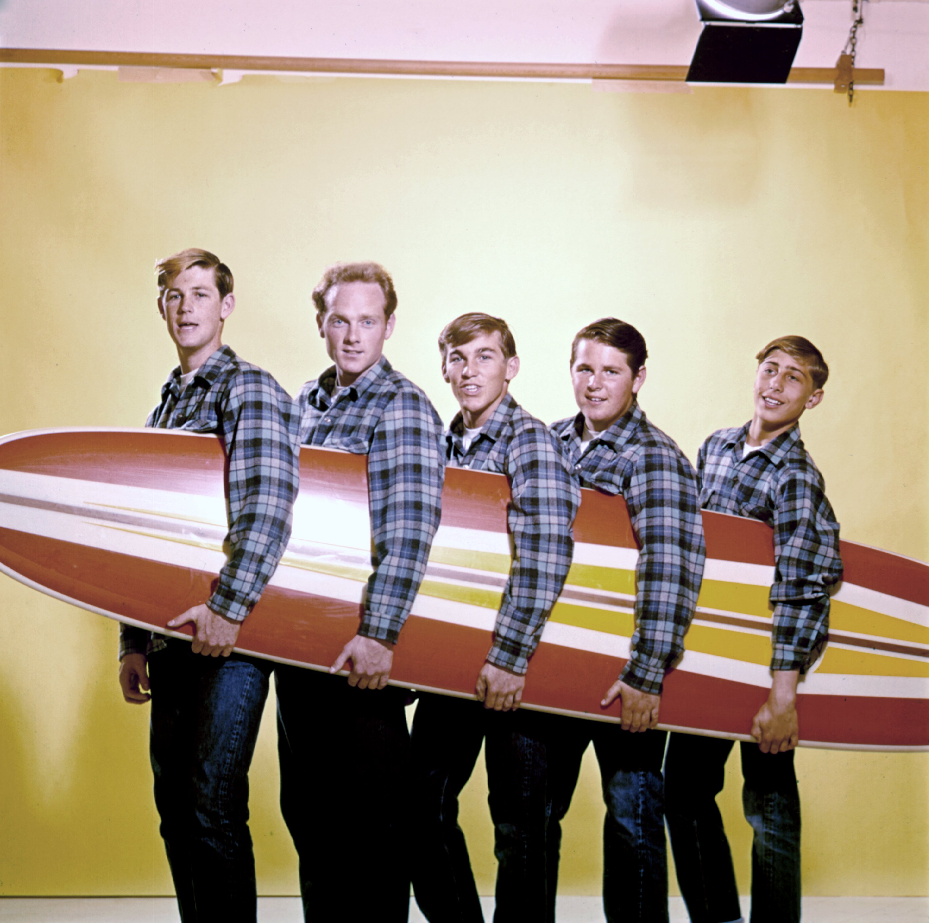 Rock and roll band The Beach Boys pose for a portrait (Brian Wilson, Mike Love, Dennis Wilson, Carl Wilson, David Marks)
