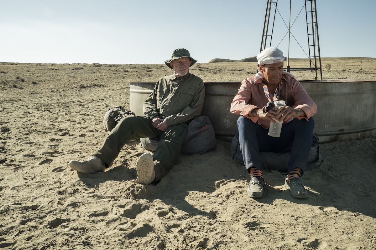 'Better Call Saul': 'Breaking Bad' characters Mike and Saul sit at a well in the desert
