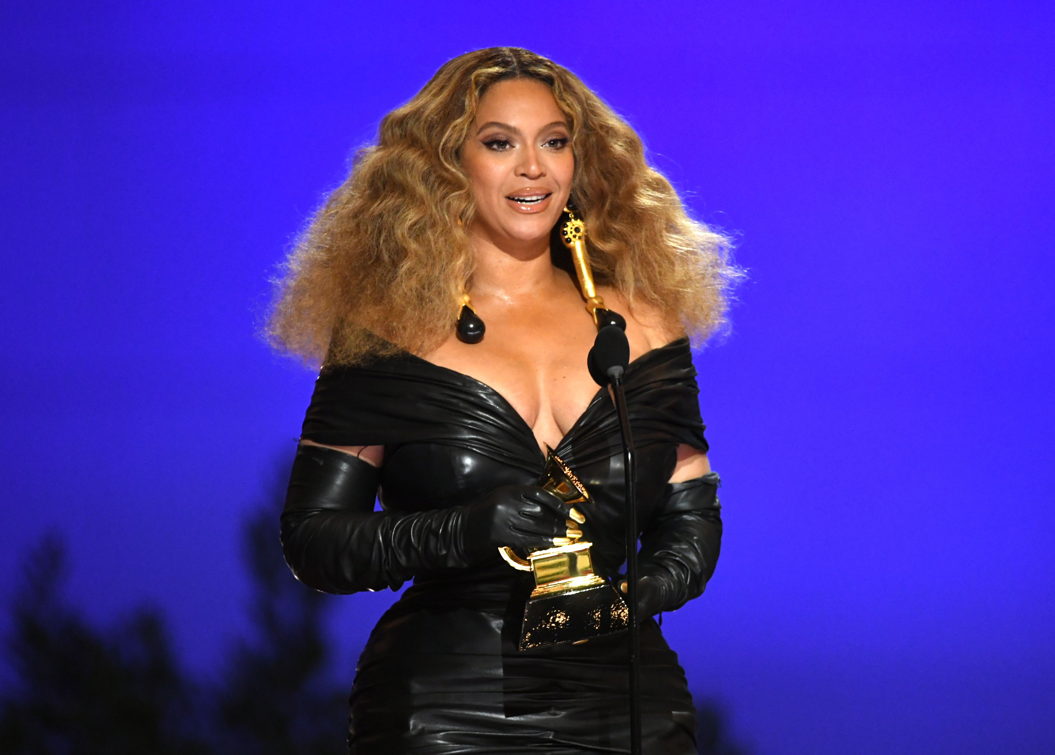 Beyoncé accepts the Best R&B Performance award for 'Black Parade' during the 63rd Annual GRAMMY Awards