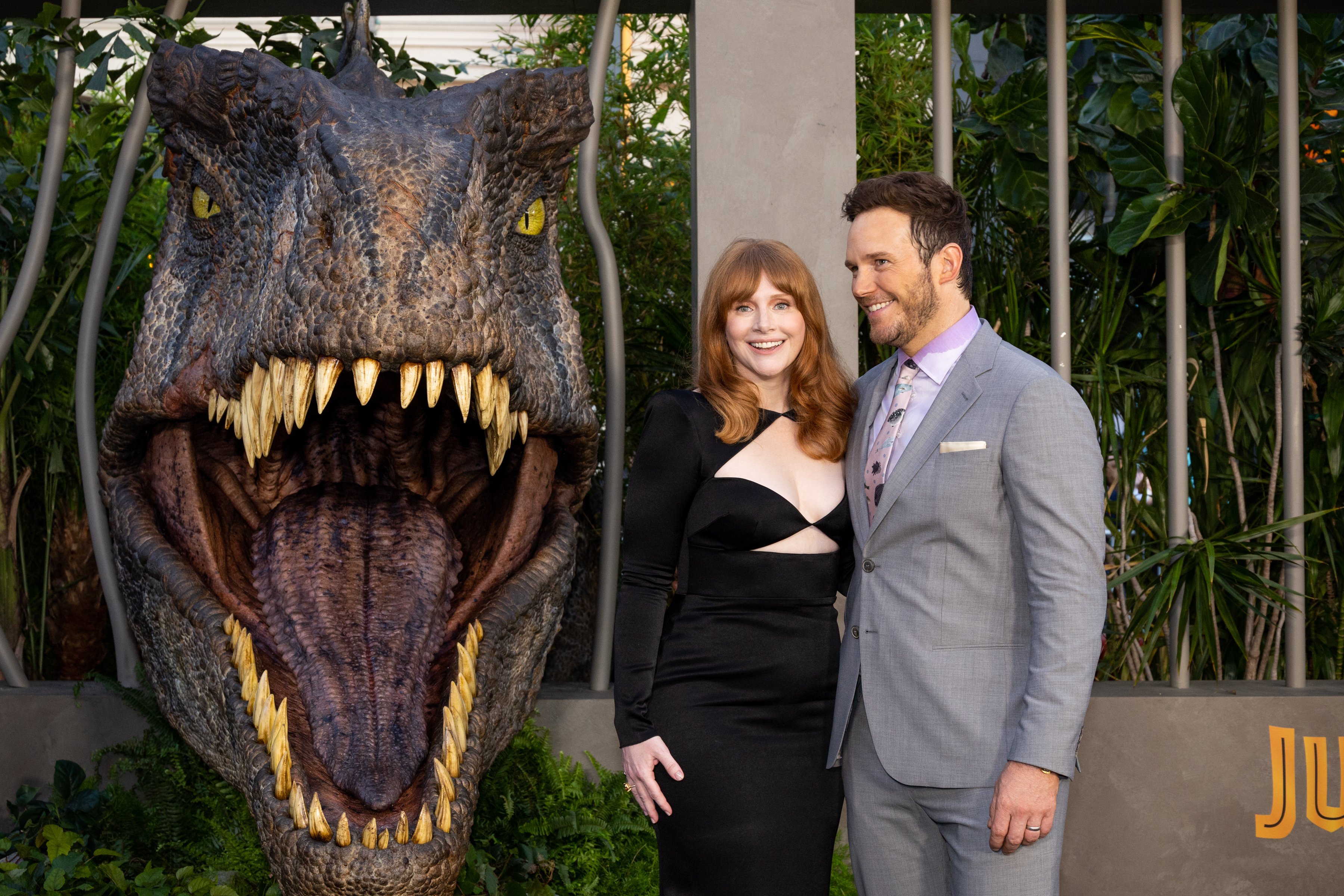 Bryce Dallas Howard and Chris Pratt attend the premiere of Jurassic World Dominion
