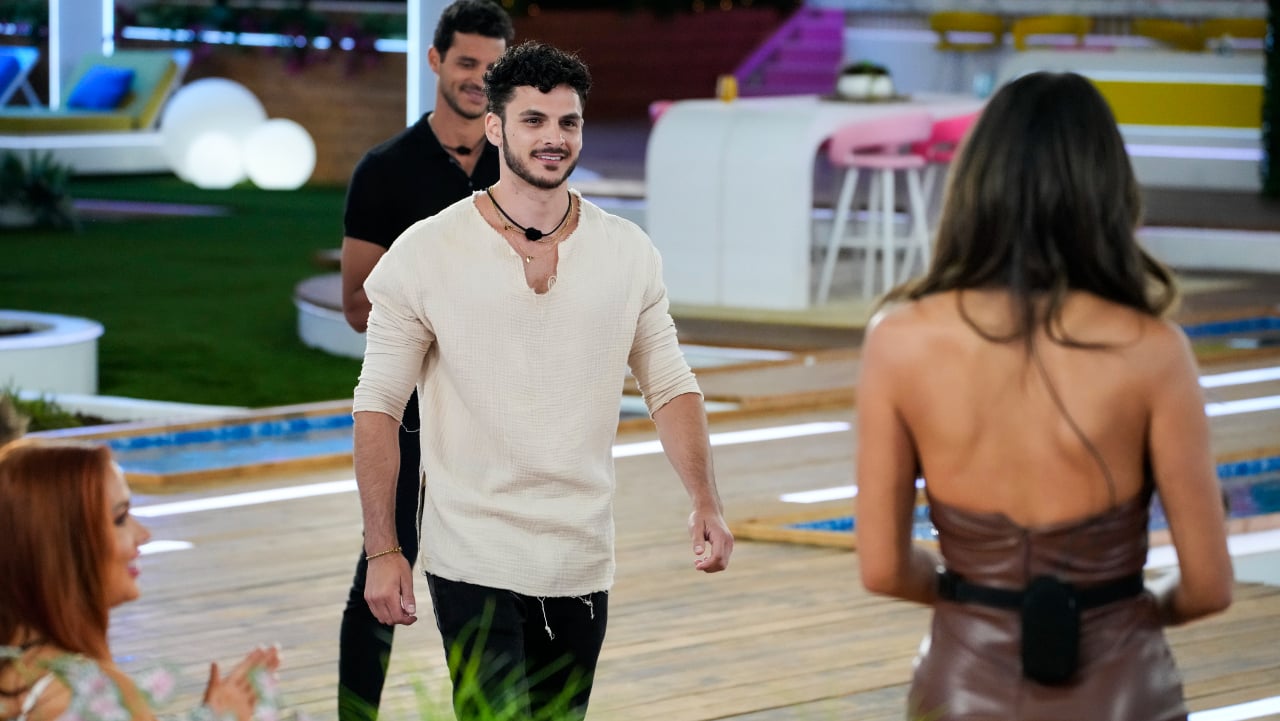Bryce Fins and Courtney Boerner during 'Love Island USA' Season 4