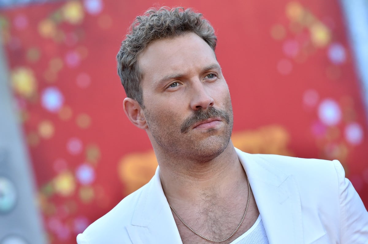 Jai Courtney posing at The Suicide Squad premier.