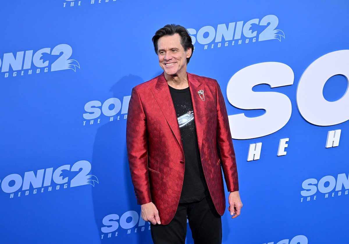 Jim Carrey smiles for cameras at the LA premiere of "Sonic The Hedgehog 2"