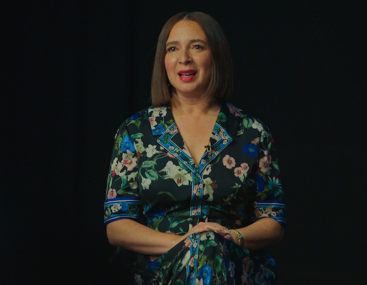 Maya Rudolph stands onstage as Molly Wells in 'Loot' Season 1 Episode 10: 'The Silver Moon Summit'