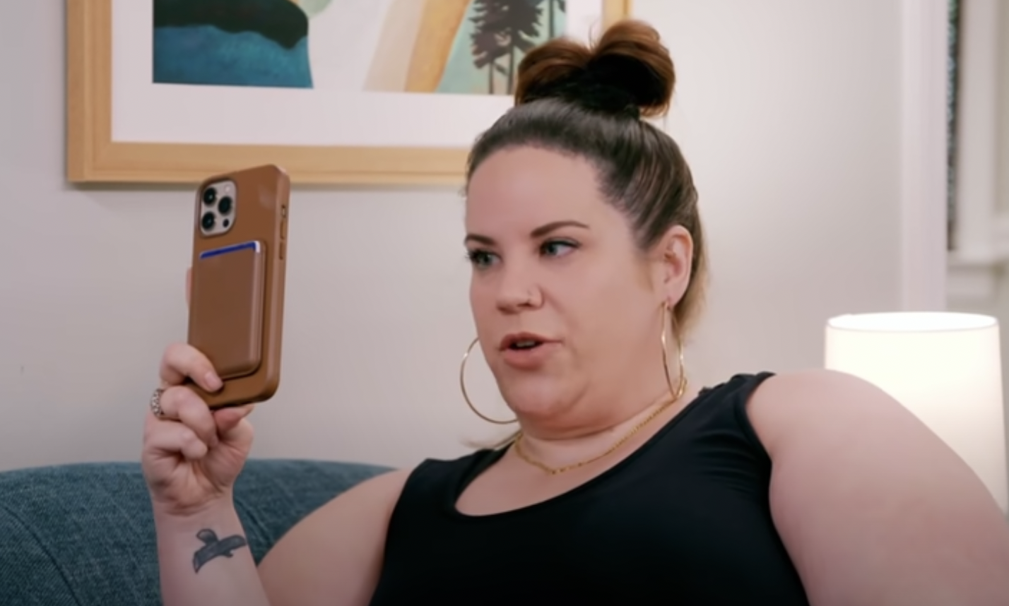 Whitney Way Thore talking to the Frenchman on the phone in 'My Big Fat Fabulous Life'