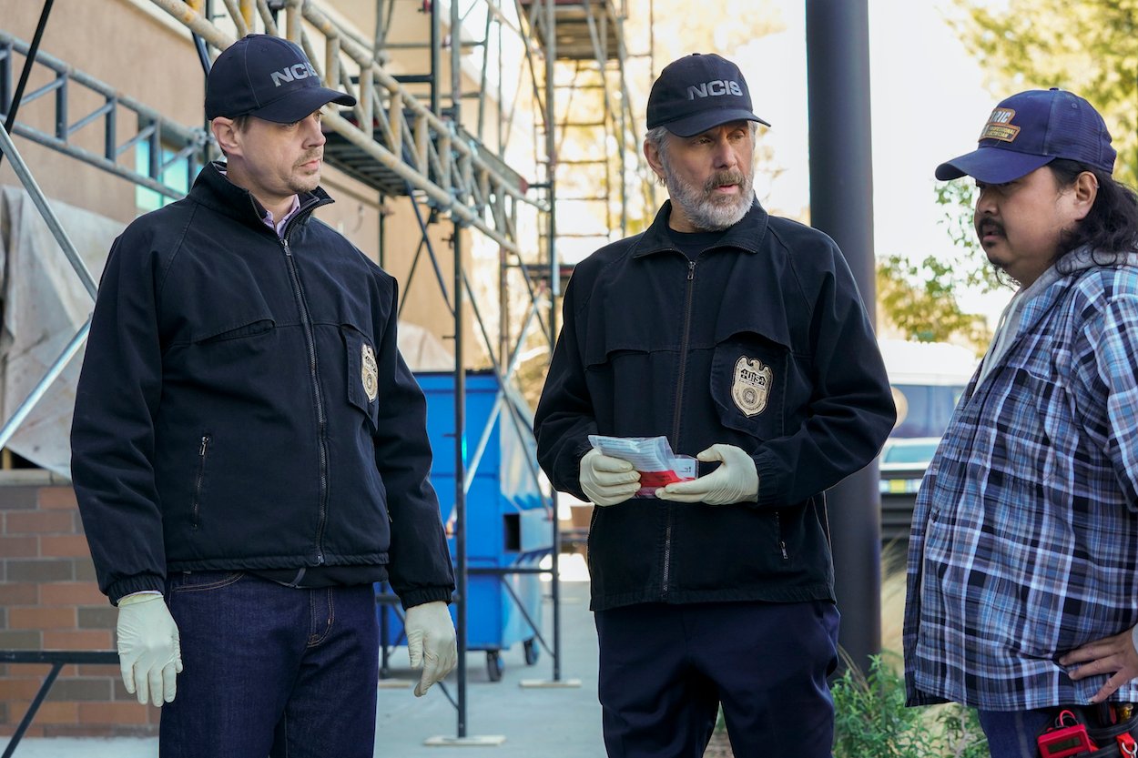 Sean Murray (left) as Special Agent Timothy McGee and Gary Cole (middle) as FBI Special Agent Alden Parker on 'NCIS.' Fans want to know if Cole or Murray will take top honors on the 'NCIS' credits, but it should be the newcomer Cole over Murray.