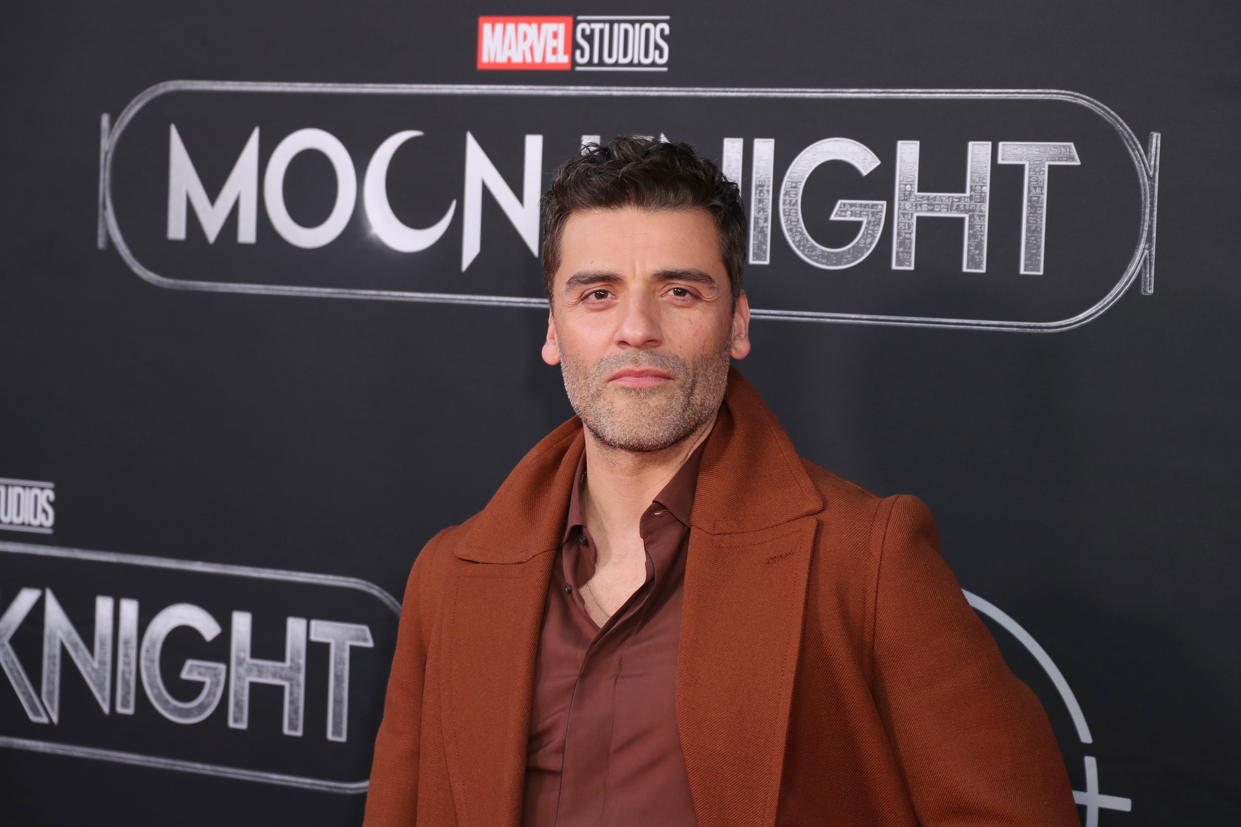 Oscar Isaac attends the premiere of Moon Knight