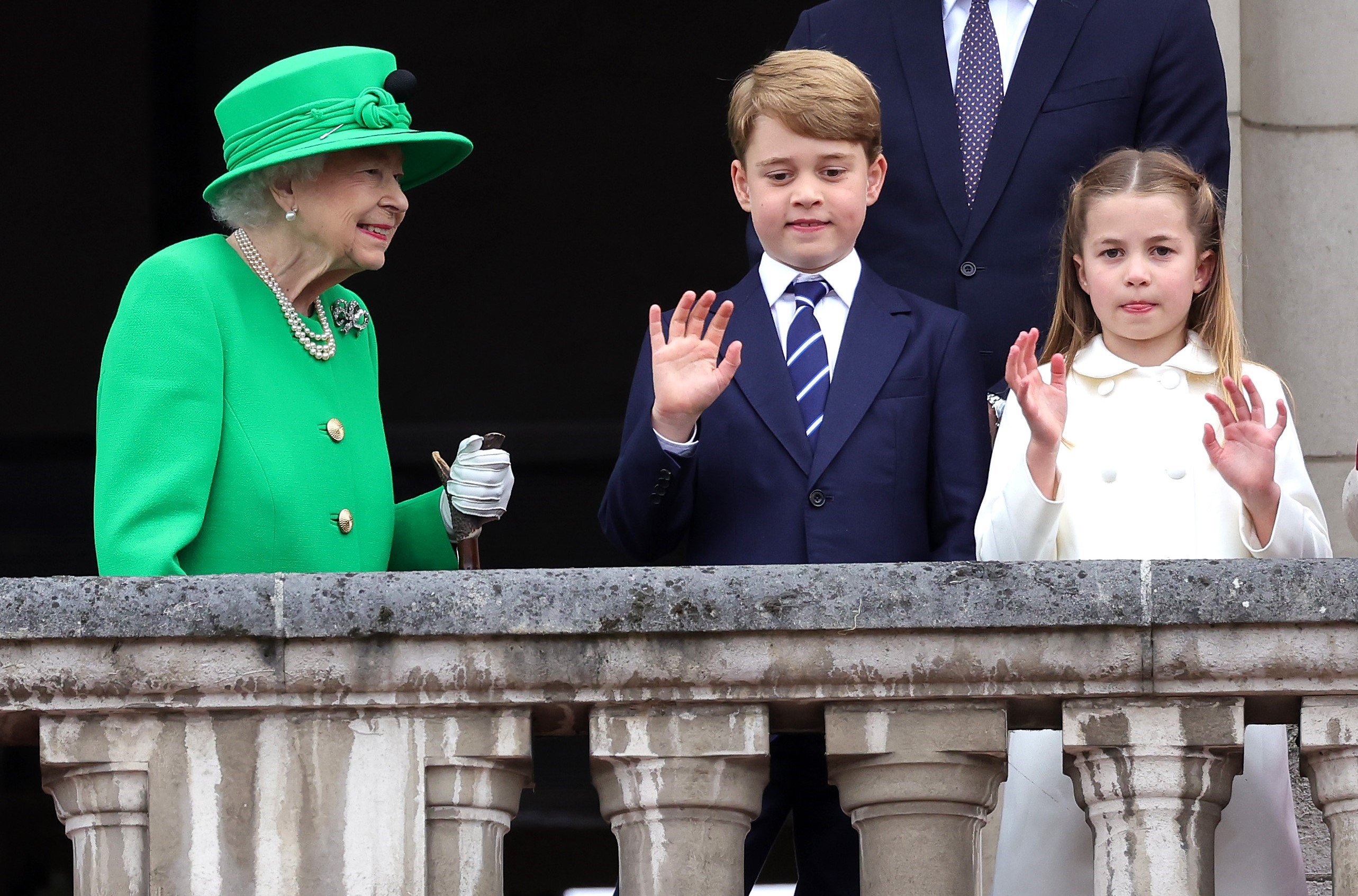 Expert Explains How Princess Charlotte Hints That She Uses Queen Elizabeth as Her ‘Body Language Role Model’