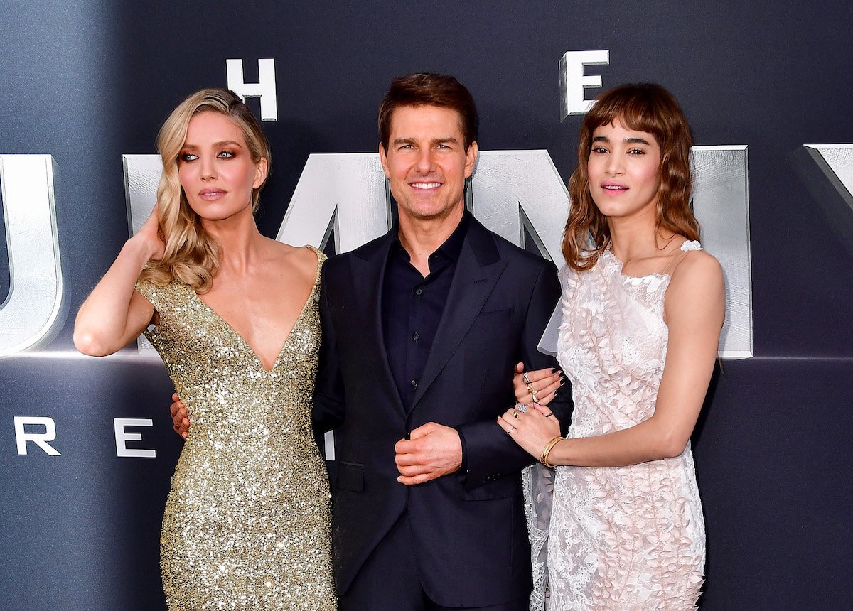 Annabelle Wallis, Tom Cruise, and Sofia Boutella attend a 2017 'The Mummy' fan event