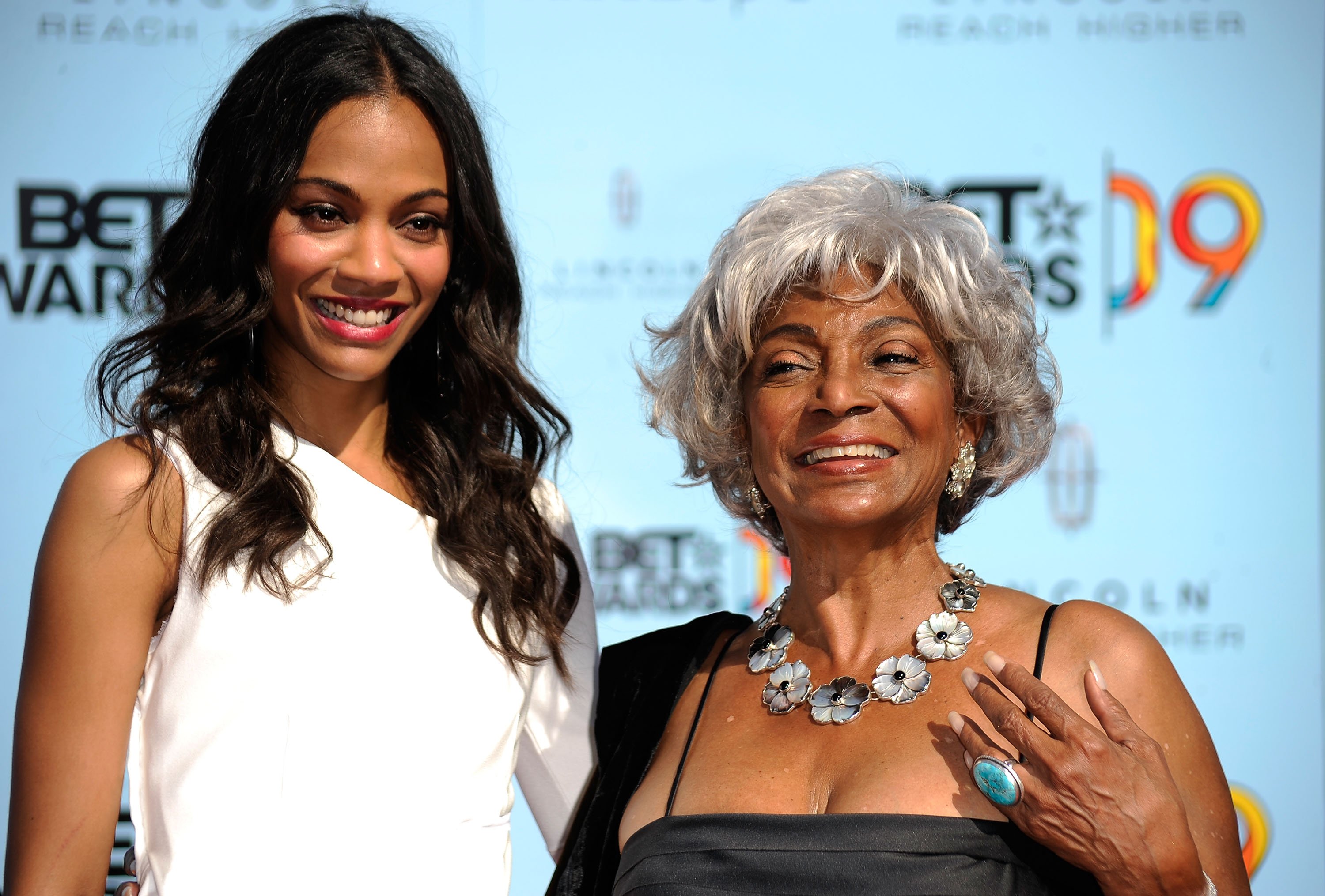 Star Trek actors Zoe Saldana and Nichelle Nichols, who both play Uhura, attend the 2009 BET awards