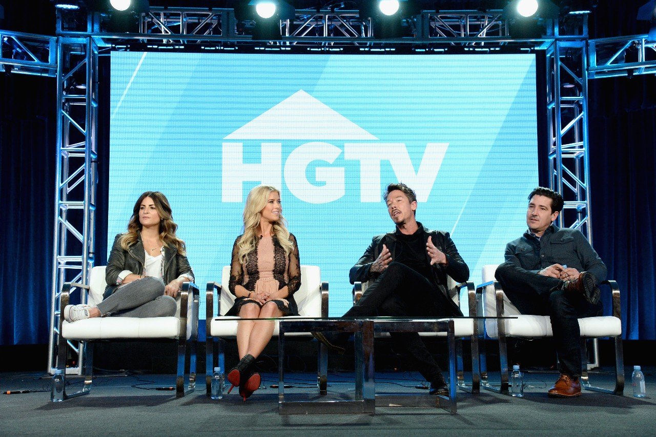 Jonathan Knight appears on an HGTV panel.