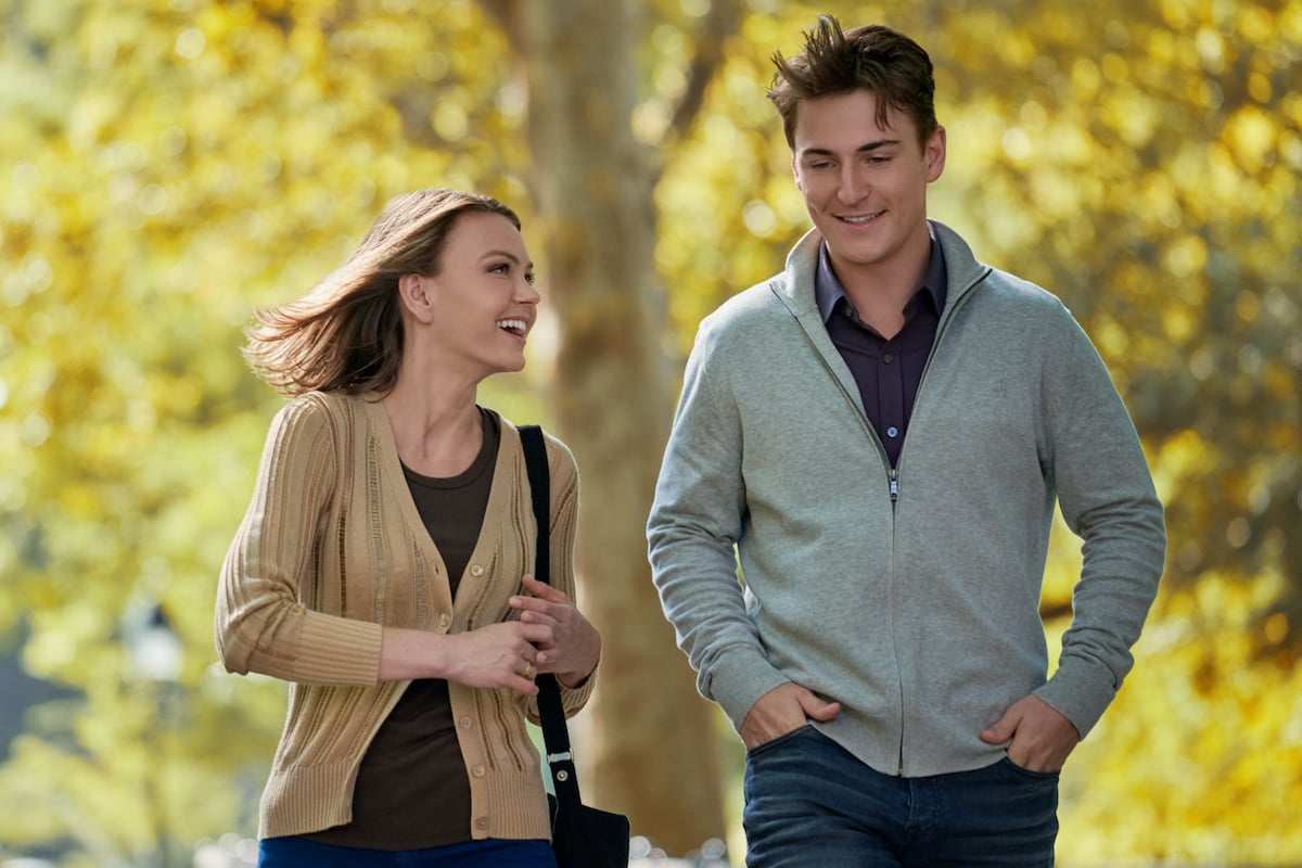 Aimee Teegarden and Evan Roderick in the Hallmark movie 'Autumn In the City,' which aires in October 2022