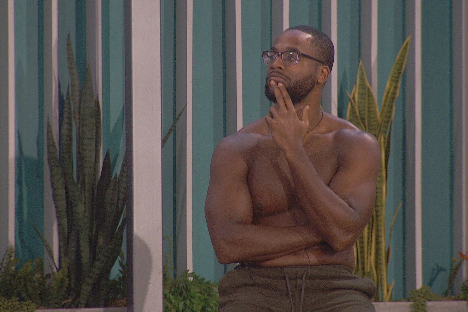 Monte Taylor, who competed in the final Power of Veto competition of 'Big Brother 24' on CBS, is shirtless, only wearing brown sweatpants and glasses.