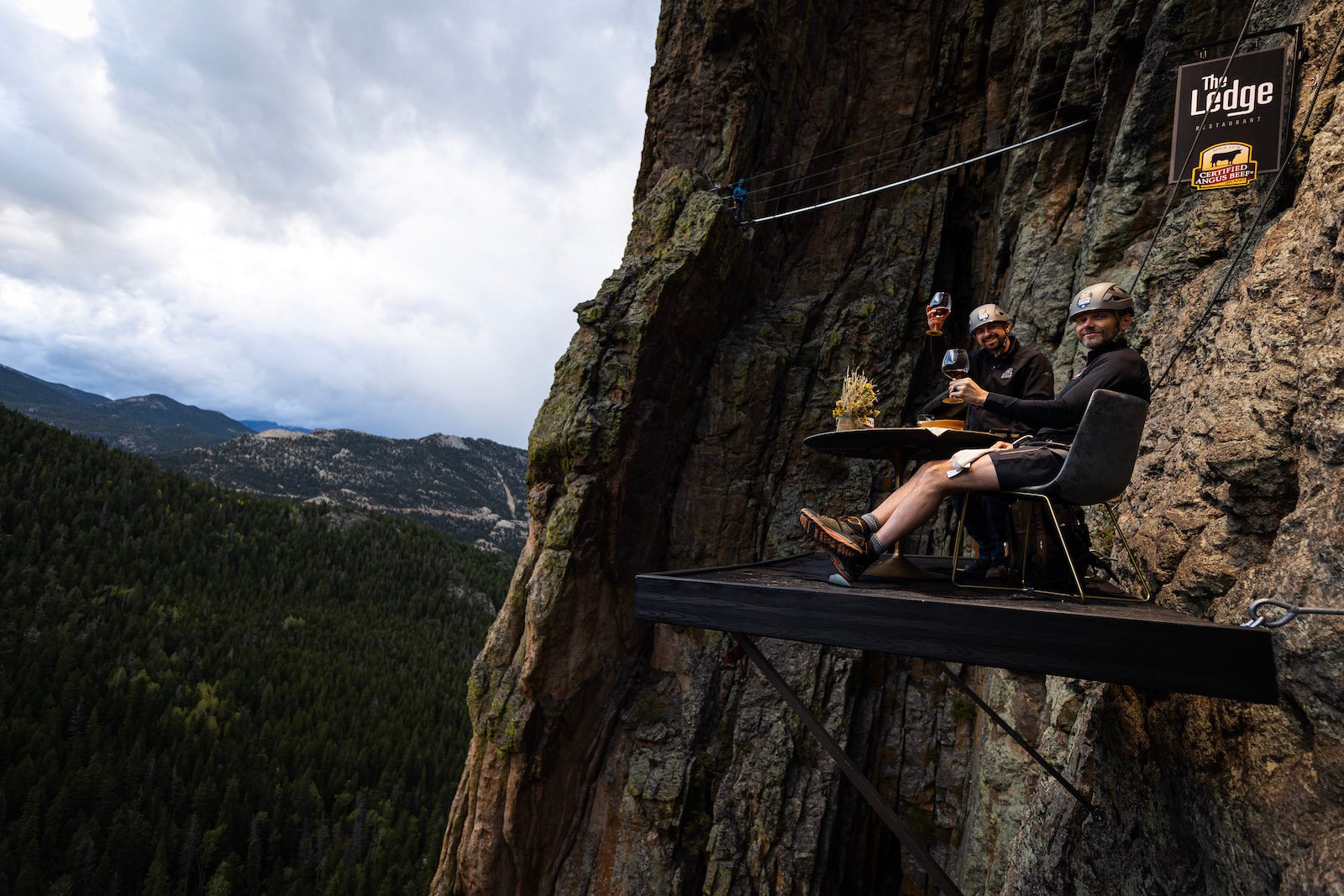 Actor, comedian and host Joel McHale and fifth-generation Colorado Angus rancher Ty Walter dine on Certified Angus Beef ® brand 100 feet in the air in the Rocky Mountains