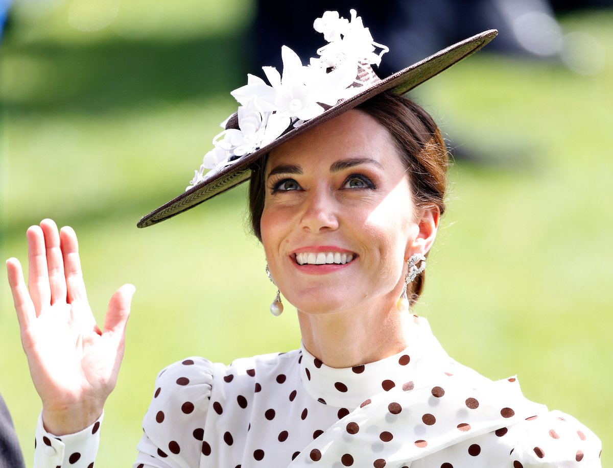 Kate Middleton, who an expert predicts will remove polka dots from her style, wears a polka dot dress to the 2022 royal ascot