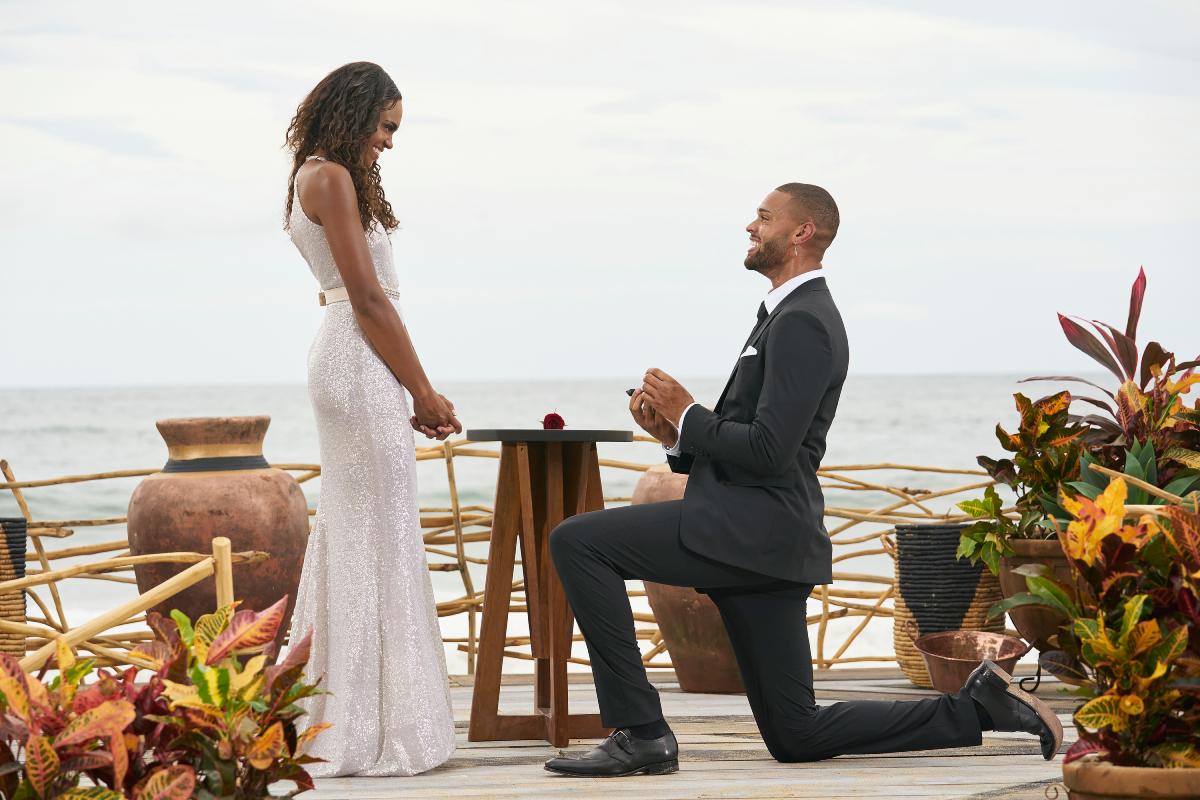 Nate and Michelle get engaged in Mexico during The Bachelorette. 