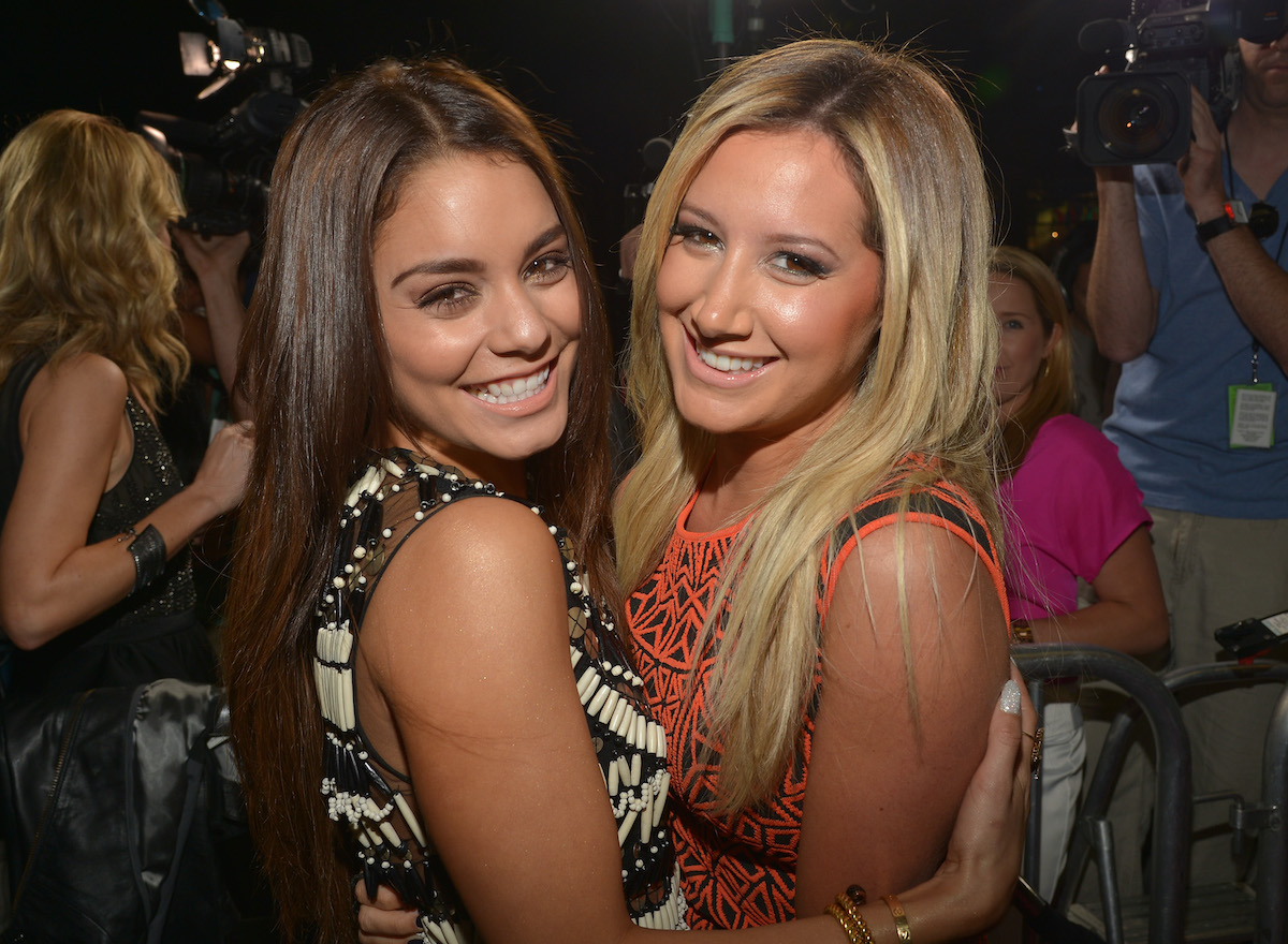 Vanessa Hudgens and Ashley Tisdale smiling