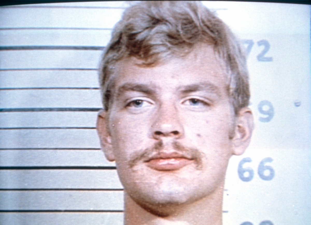 What Dahmer leaves out about Christopher Scarver