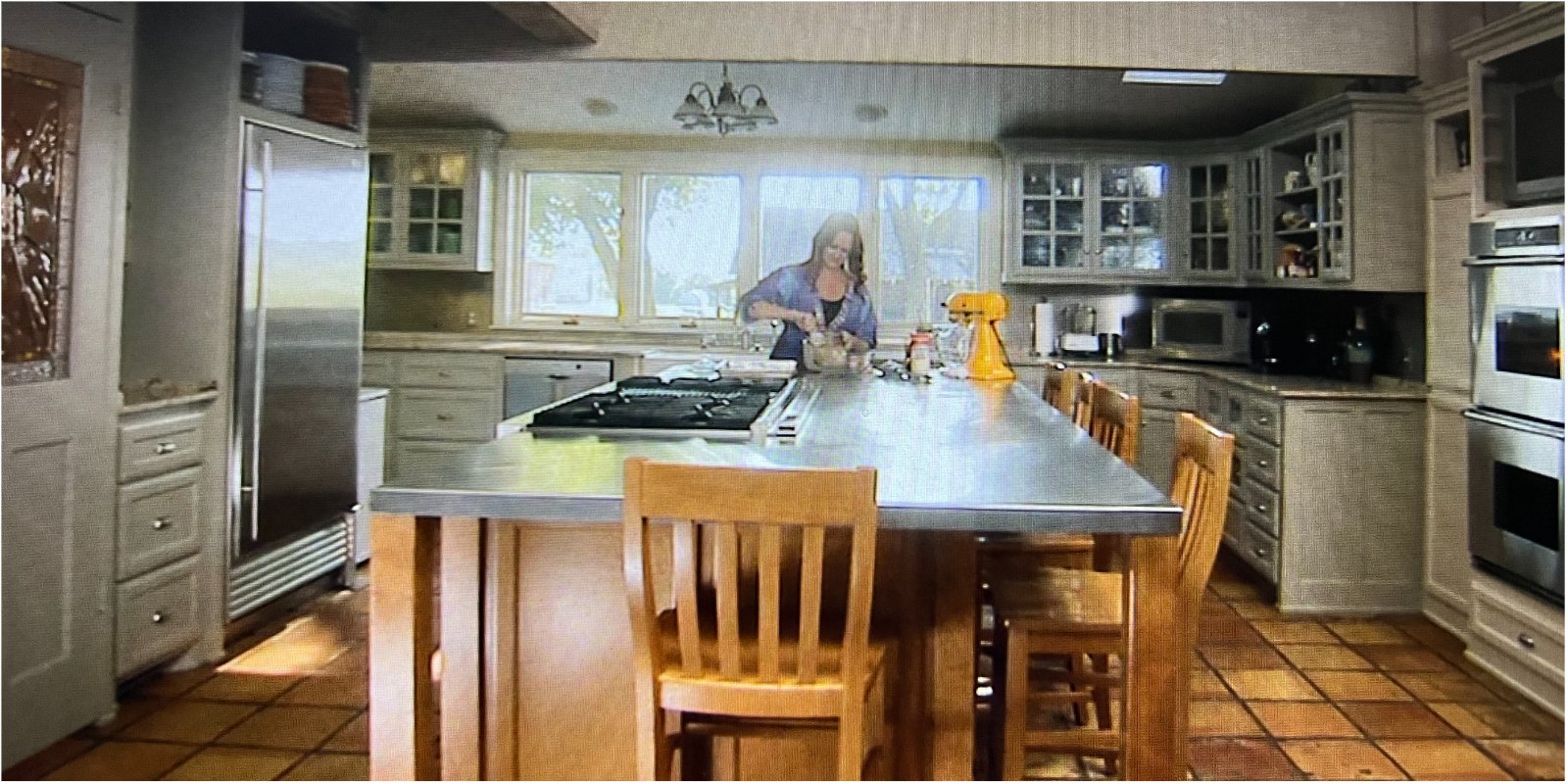 Ree Drummond's home kitchen was featured in an episode of her Food Network series.