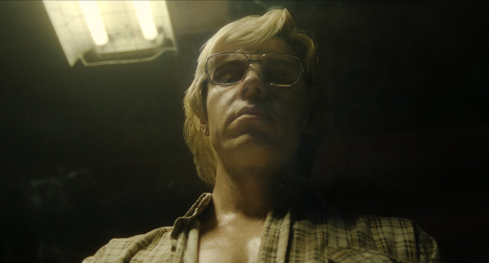 Actor Evan Peters in 'Monster The Jeffrey Dahmer Story' Episode 3.