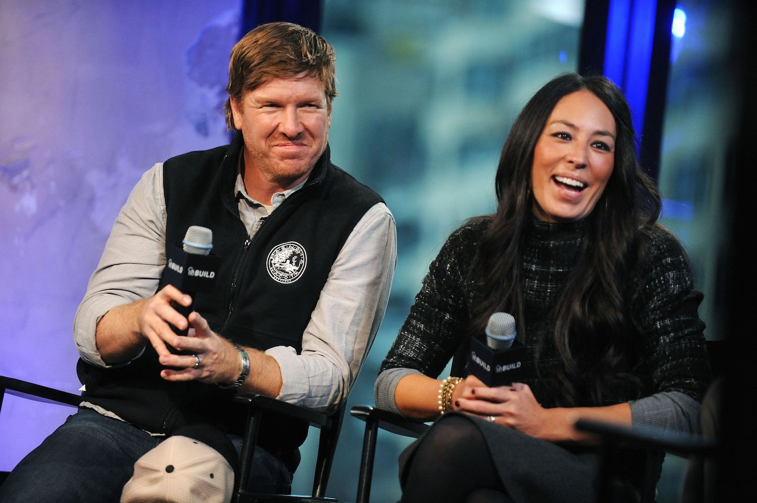 Chip and Joanna Gaines from 'Fixer Upper' sitting down for an interview