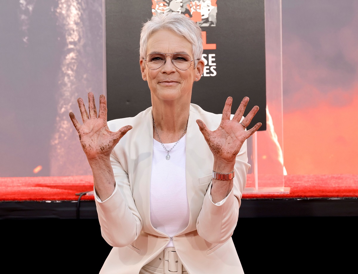 Jamie Lee Curtis poses during her Hand and Footprint in Cement Ceremony