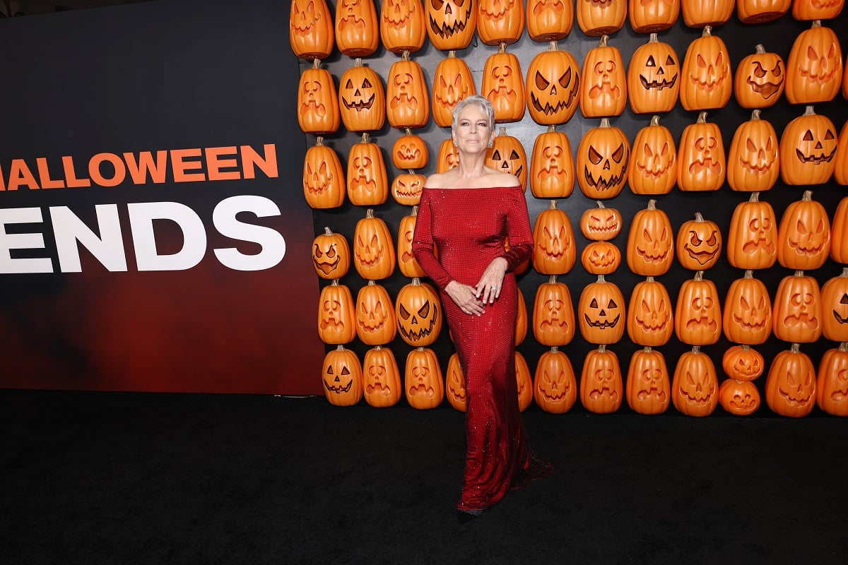 Jamie Lee Curtis poses for photos at the world premiere of 'Halloween Ends'